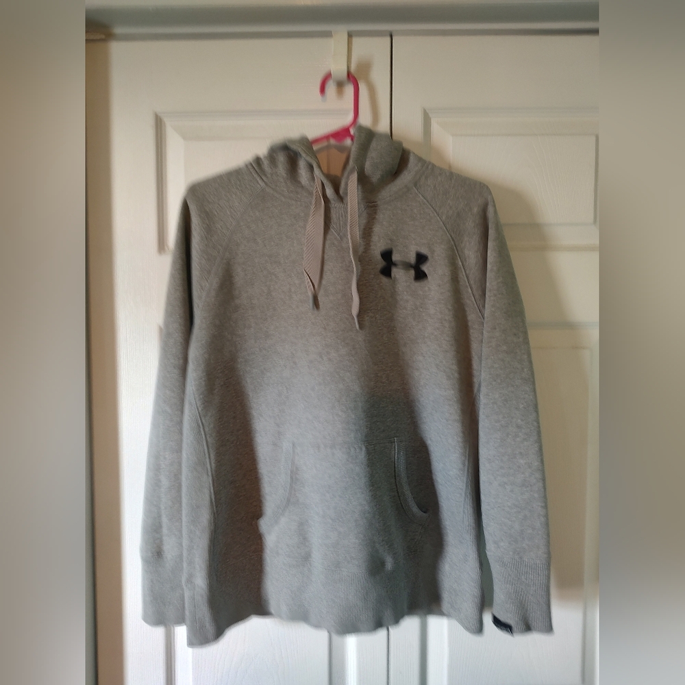Under Armour Storm Gray Fleece Pullover Hoodie Loose Fit  Mens S./ Youth L